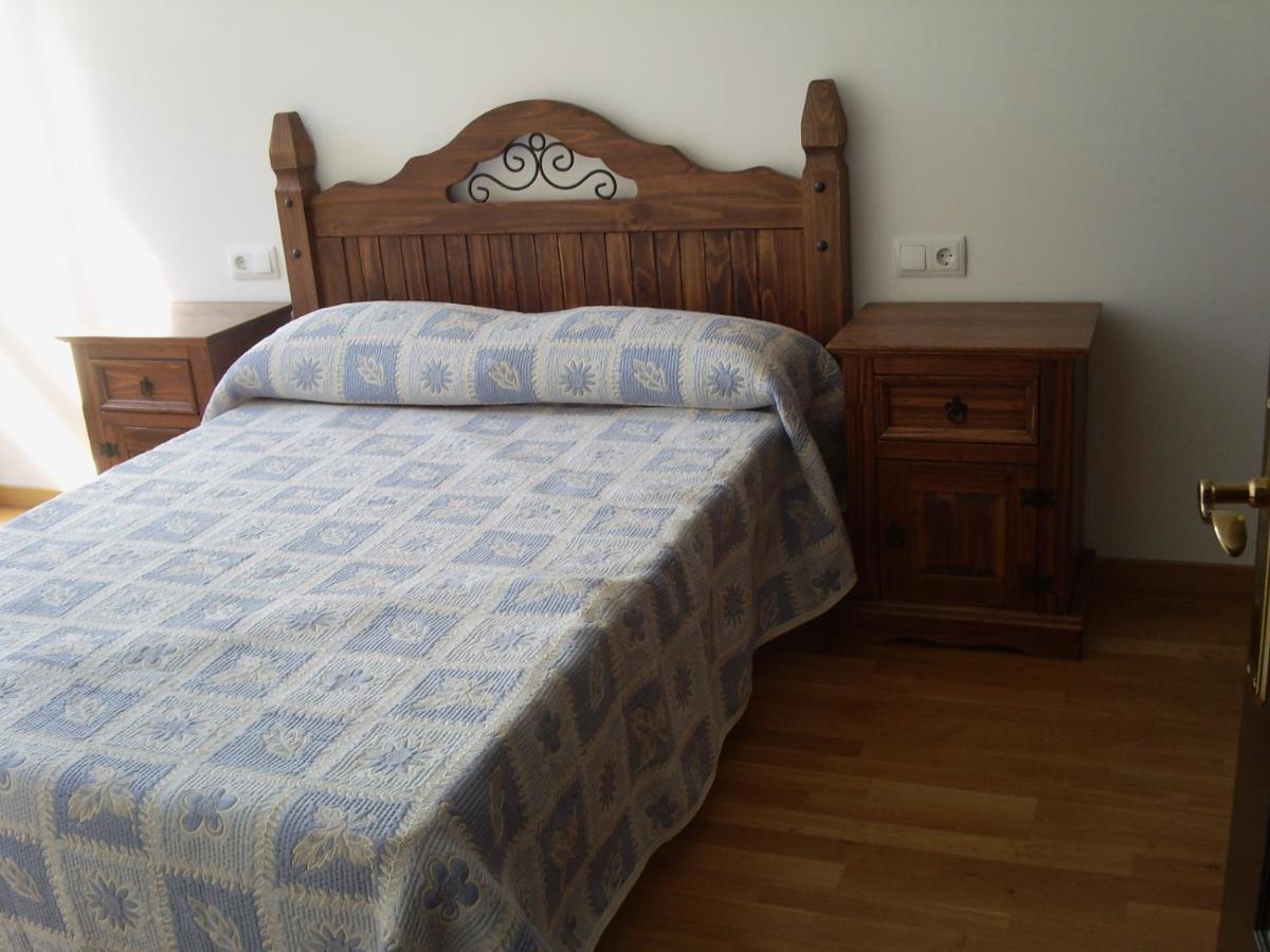 Apartaments Pirinenc เอสเตร์รี ดาเนว ภายนอก รูปภาพ